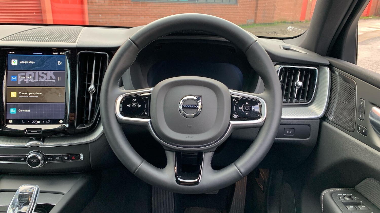 Used Volvo XC60 2025 for sale - 77304856: Photo 10