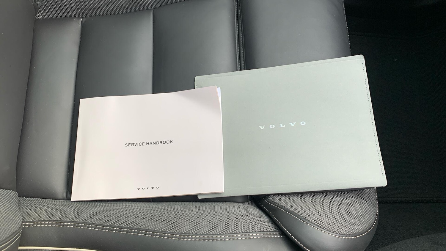 Used Volvo XC60 2025 for sale - 77304856: Photo 14