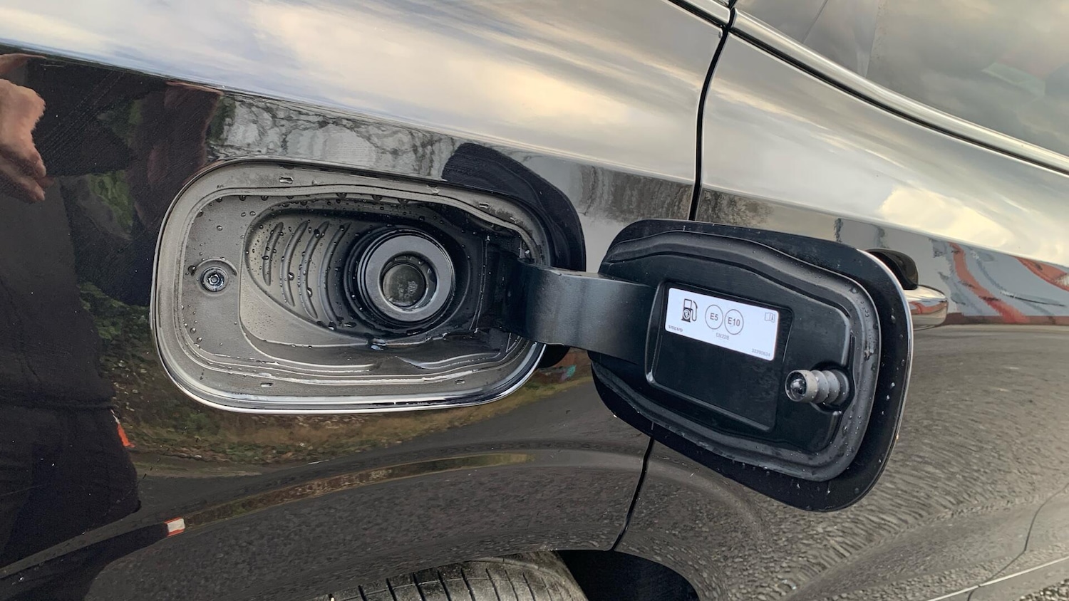 Used Volvo XC60 2025 for sale - 77304856: Photo 16