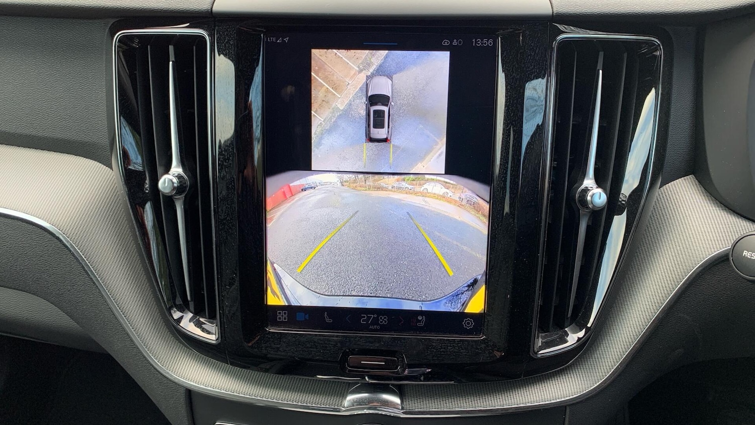 Used Volvo XC60 2025 for sale - 77304856: Photo 19