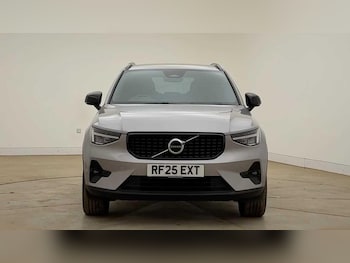 Used Volvo XC40 2025 for sale - 79145540: Photo