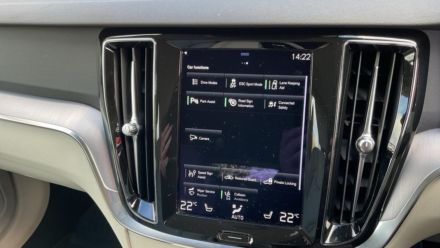 Used Volvo V60 2021 for sale - 78072097: Photo 17