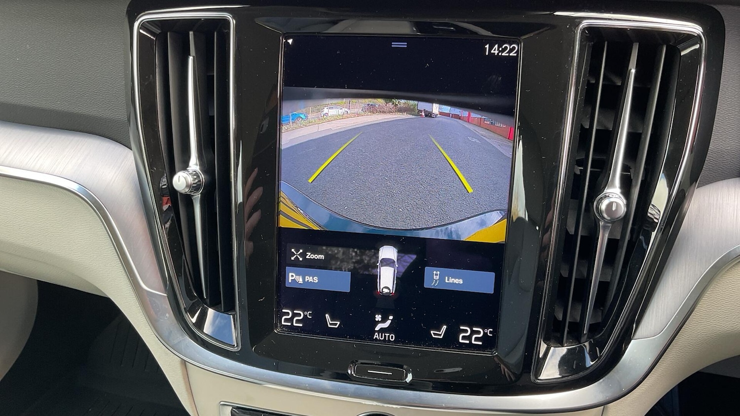 Used Volvo V60 2021 for sale - 78072097: Photo 19