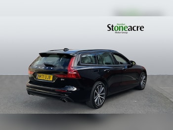 Used Volvo V60 2021 for sale - 78072097: Photo