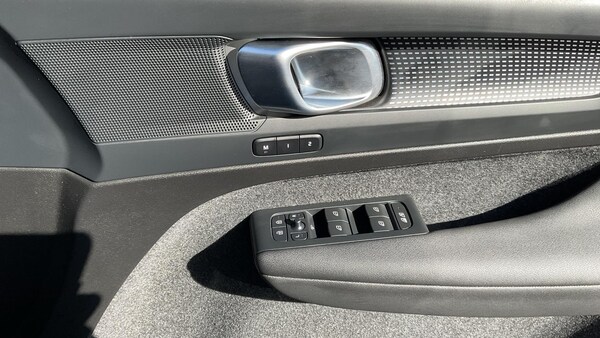 Used Volvo XC40 2024 for sale - 74349211: Photo 15