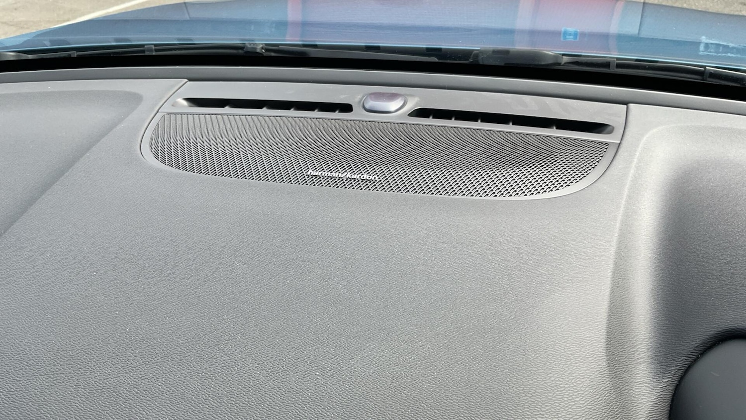 Used Volvo XC40 2024 for sale - 76521520: Photo 26