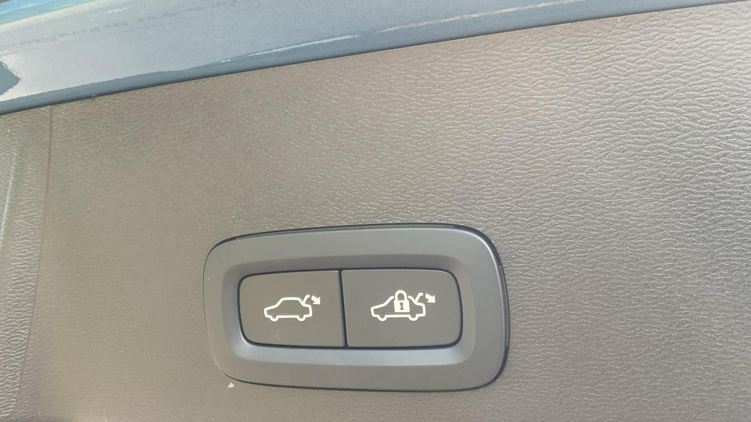 Used Volvo XC40 2024 for sale - 76521520: Photo 36