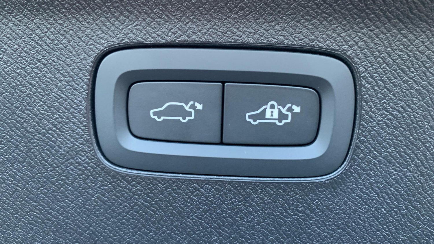 Used Volvo XC90 2025 for sale - 77073858: Photo 35