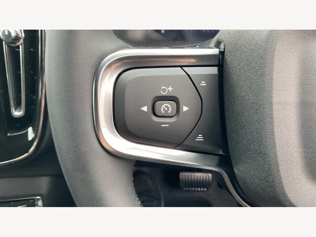 Used Volvo XC40 for sale - 77769121: Photo 17