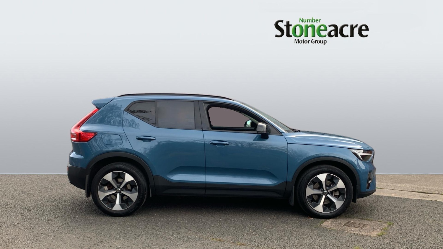 Used Volvo XC40 2023 for sale - 76825133: Photo 4