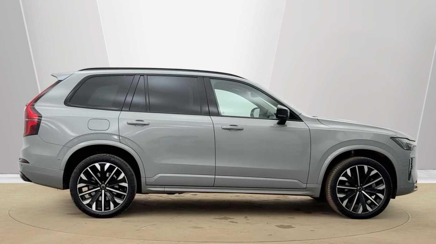 Used Volvo XC90 2025 for sale - 77784094: Photo 2