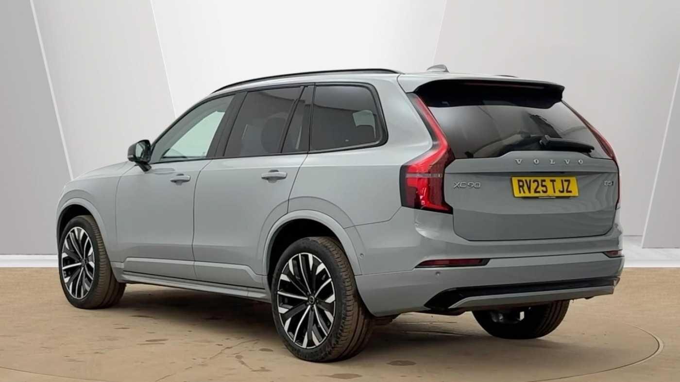 Used Volvo XC90 2025 for sale - 77784094: Photo 3