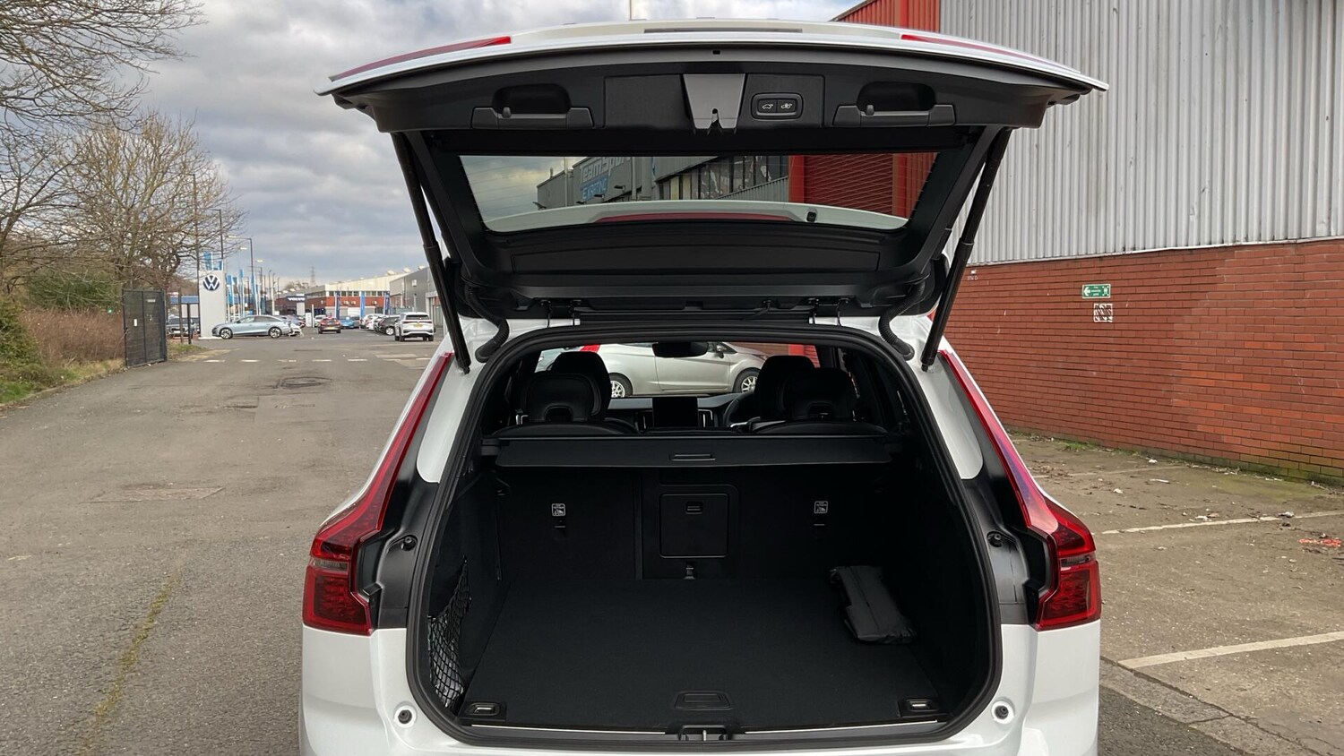 Used Volvo XC60 2026 for sale - 77839730: Photo 13