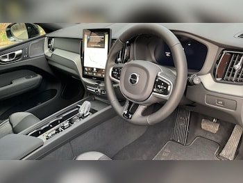 Used Volvo XC60 2026 for sale - 77839730: Photo