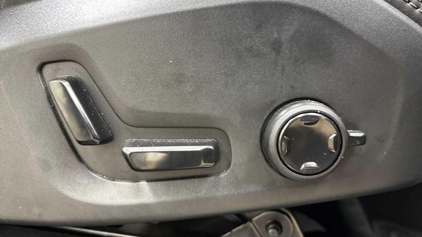 Used Volvo XC90 2025 for sale - 76619618: Photo 16