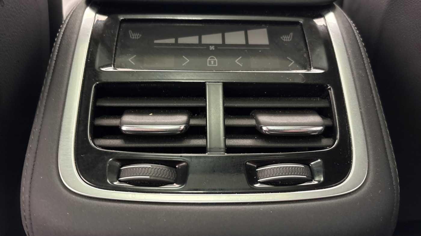 Used Volvo XC90 2025 for sale - 76619618: Photo 26