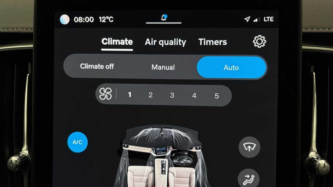 Used Volvo XC90 2025 for sale - 76619618: Photo 33