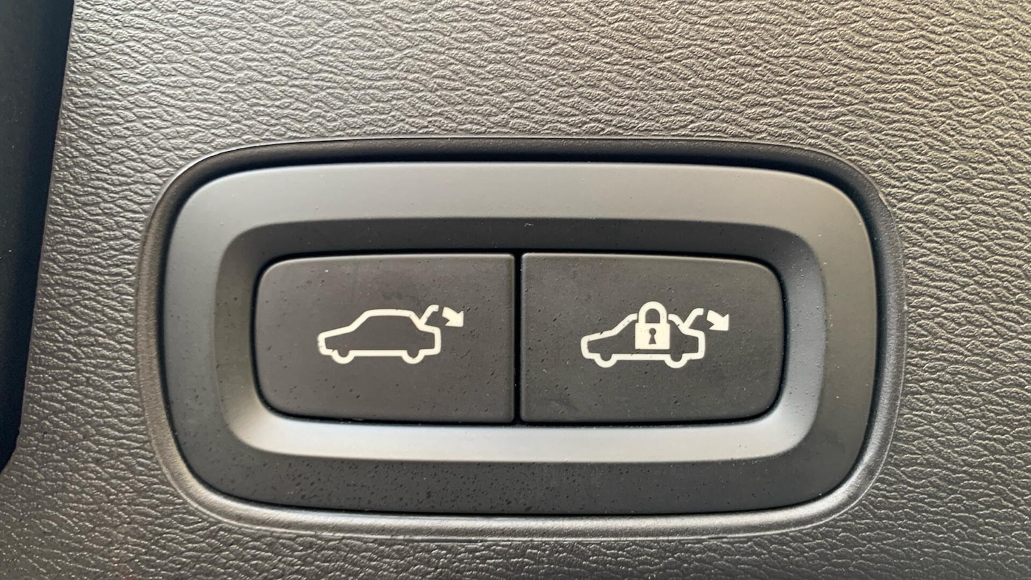 Used Volvo XC60 2024 for sale - 75507106: Photo 35