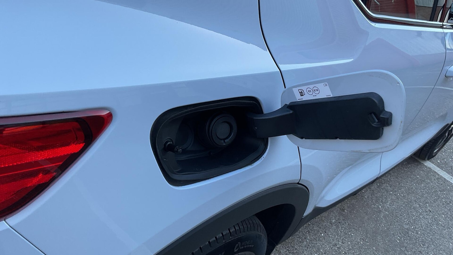 Used Volvo XC40 2023 for sale - 76072528: Photo 16