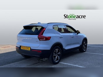 Used Volvo XC40 2023 for sale - 76072528: Photo 2