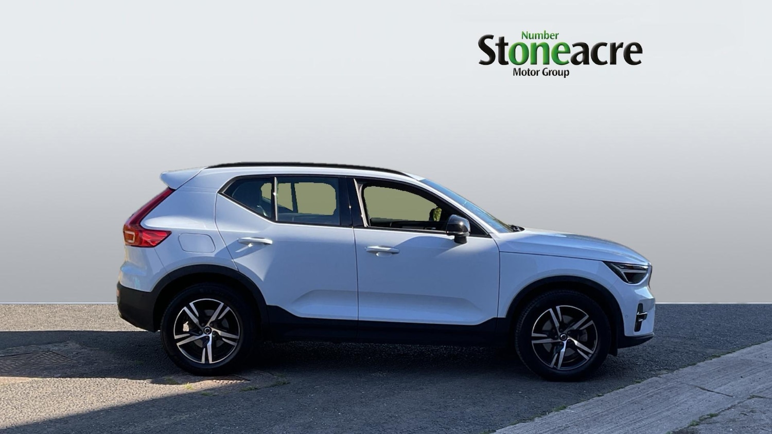 Used Volvo XC40 2023 for sale - 76072528: Photo 3