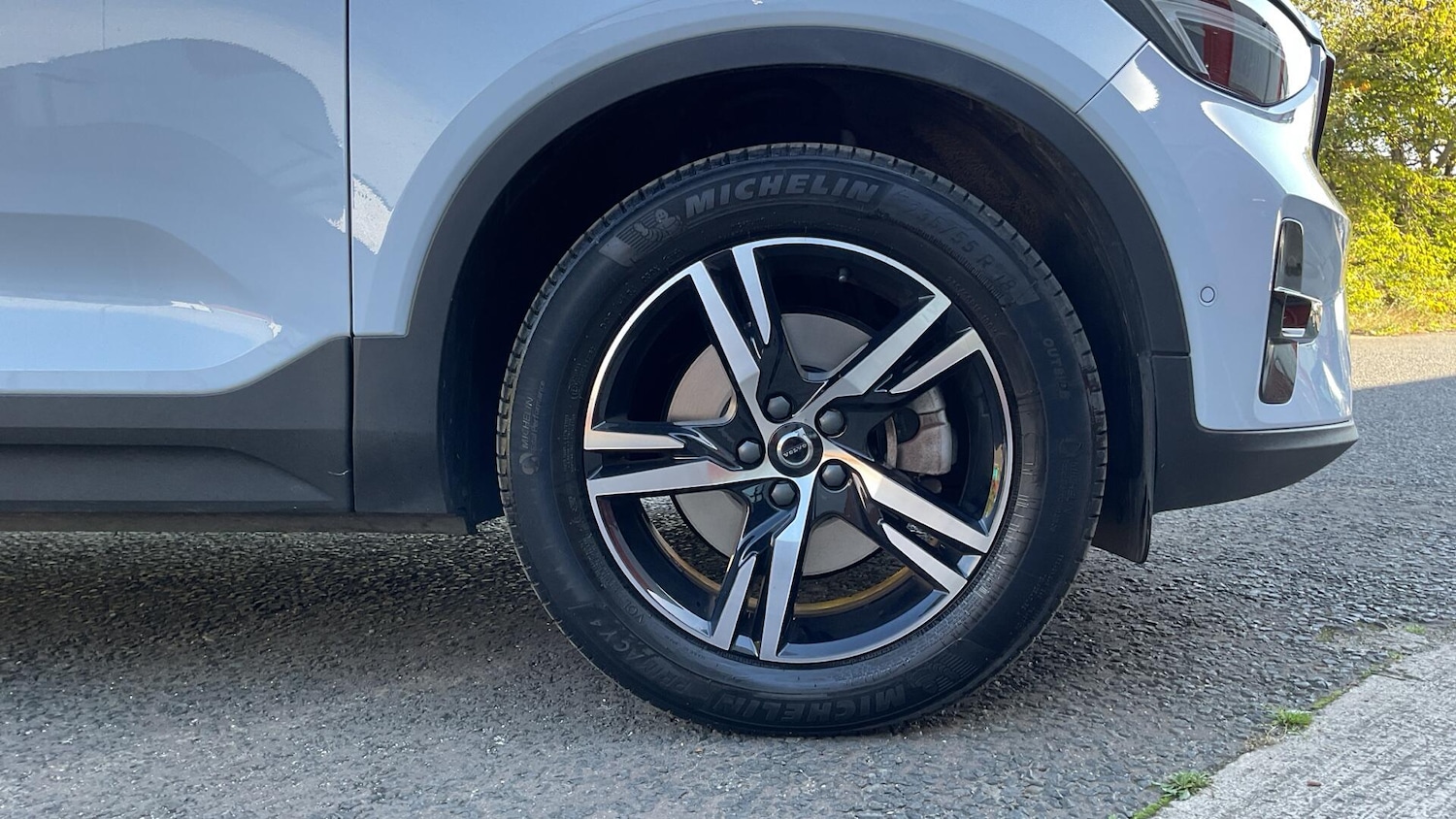 Used Volvo XC40 2023 for sale - 76072528: Photo 9