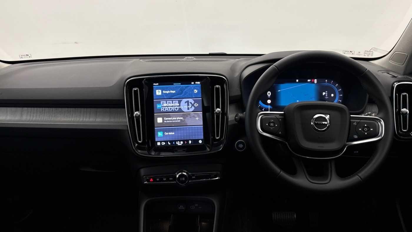 Used Volvo XC40 2025 for sale - 76190084: Photo 11