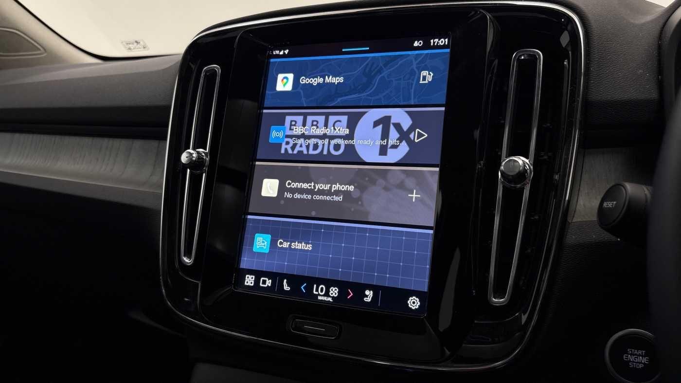 Used Volvo XC40 2025 for sale - 76190084: Photo 12