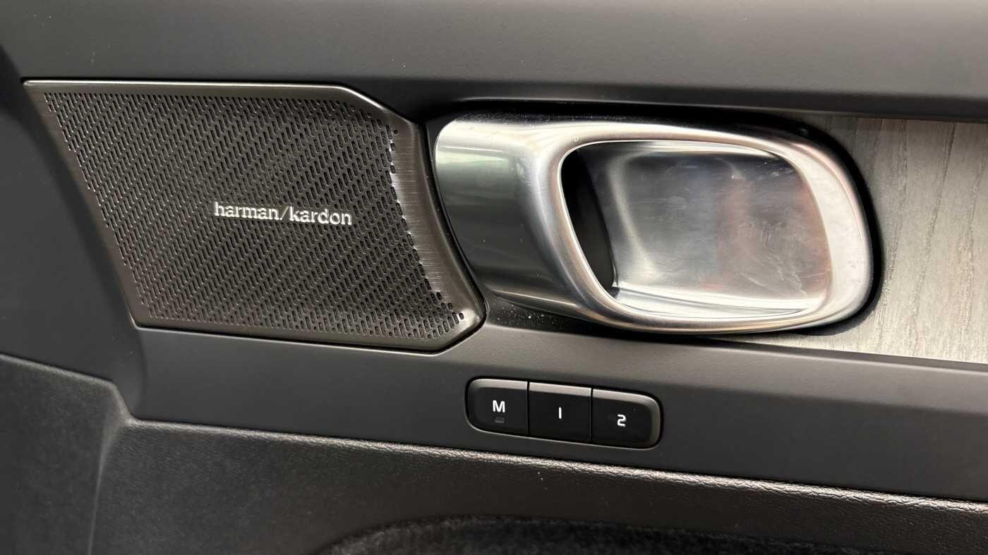 Used Volvo XC40 2025 for sale - 76190084: Photo 28