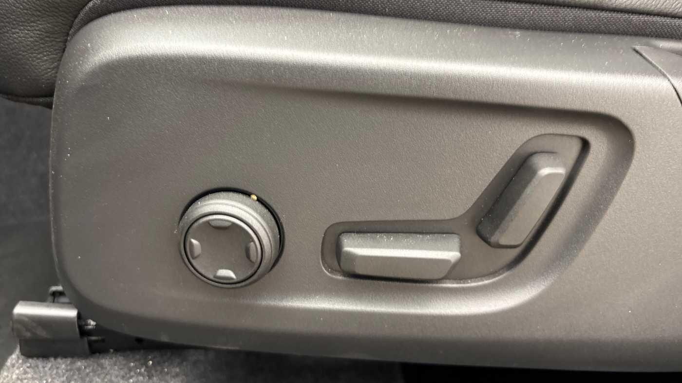 Used Volvo XC40 2025 for sale - 76190084: Photo 43