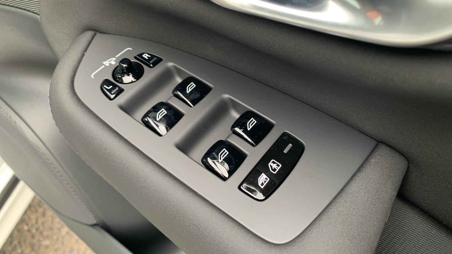 Used Volvo XC90 2026 for sale - 77982362: Photo 24