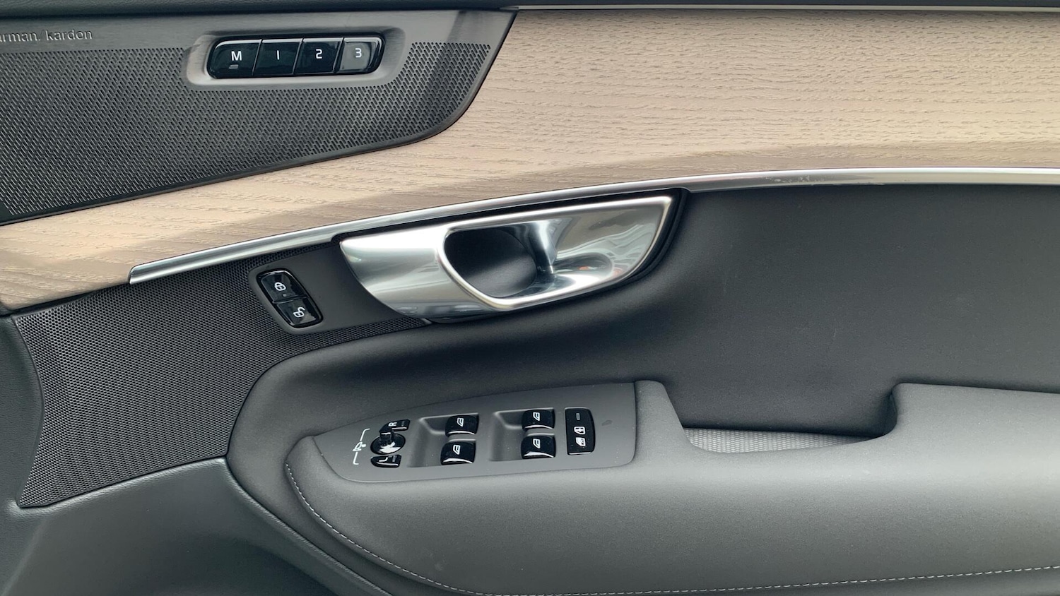 Used Volvo XC90 2026 for sale - 77982362: Photo 29