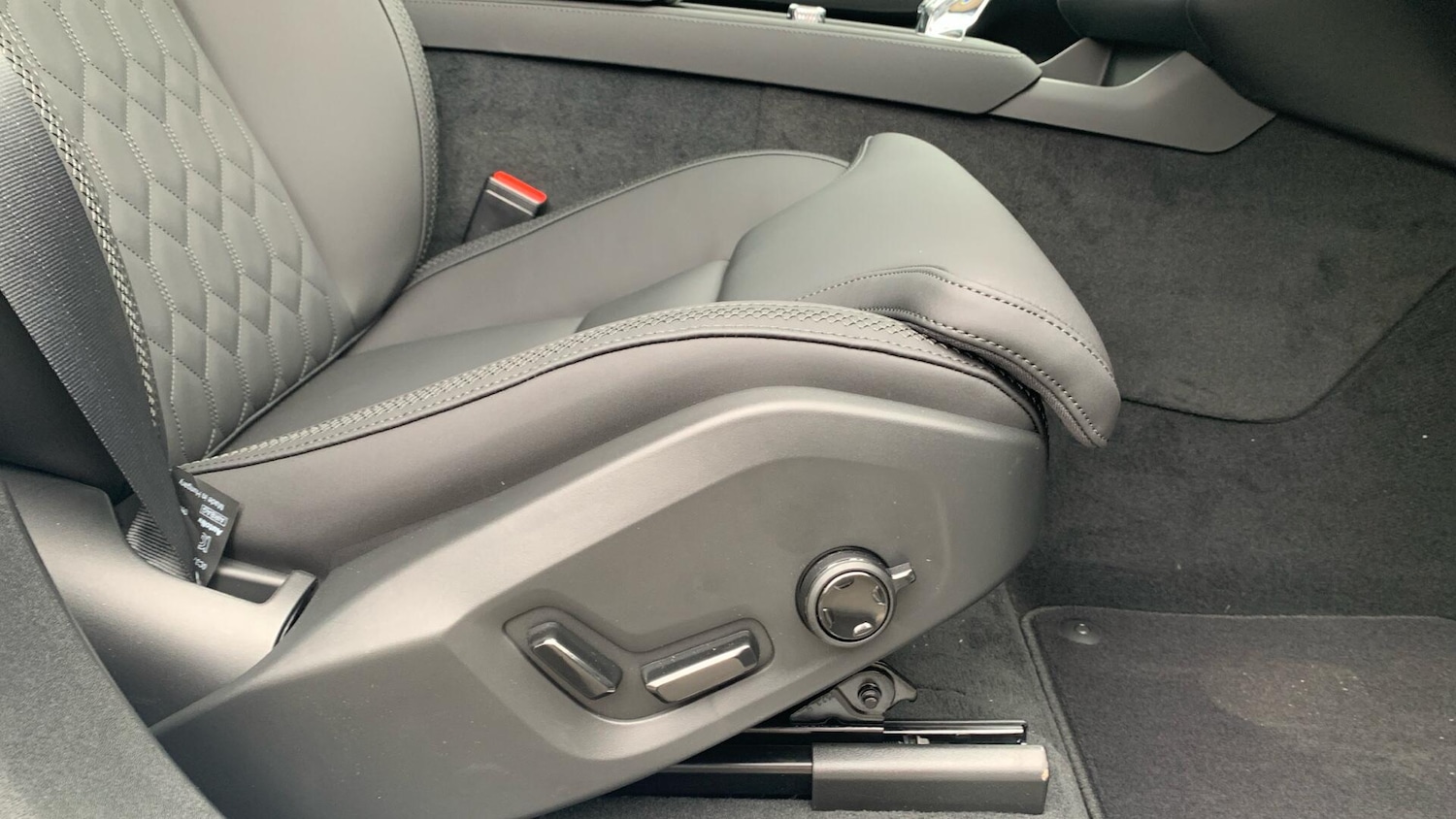 Used Volvo XC90 2026 for sale - 77982362: Photo 30