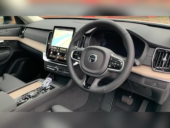 Used Volvo XC90 2026 for sale - 77982362: Photo