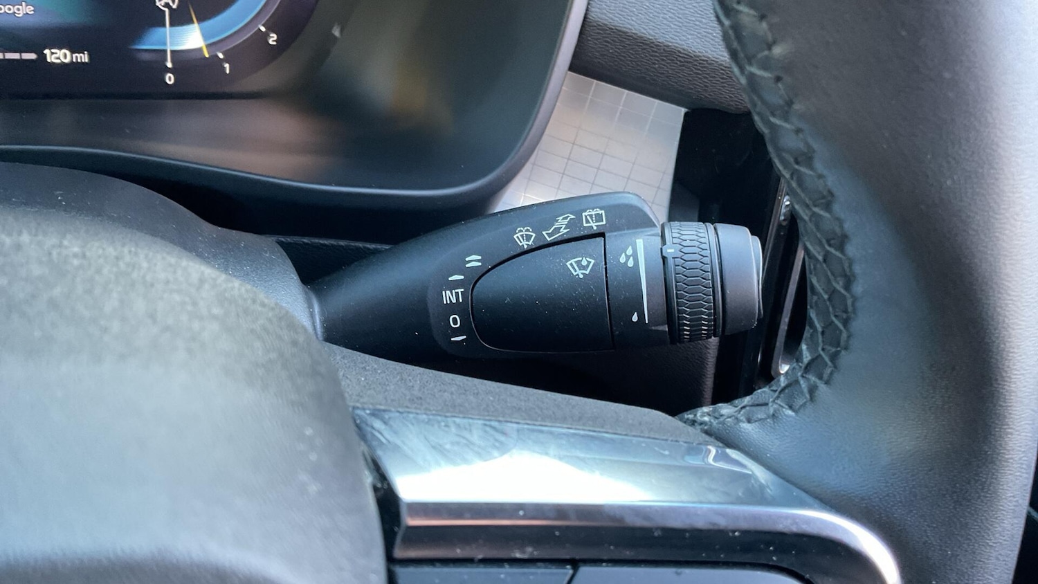 Used Volvo XC40 for sale - 76824200: Photo 24