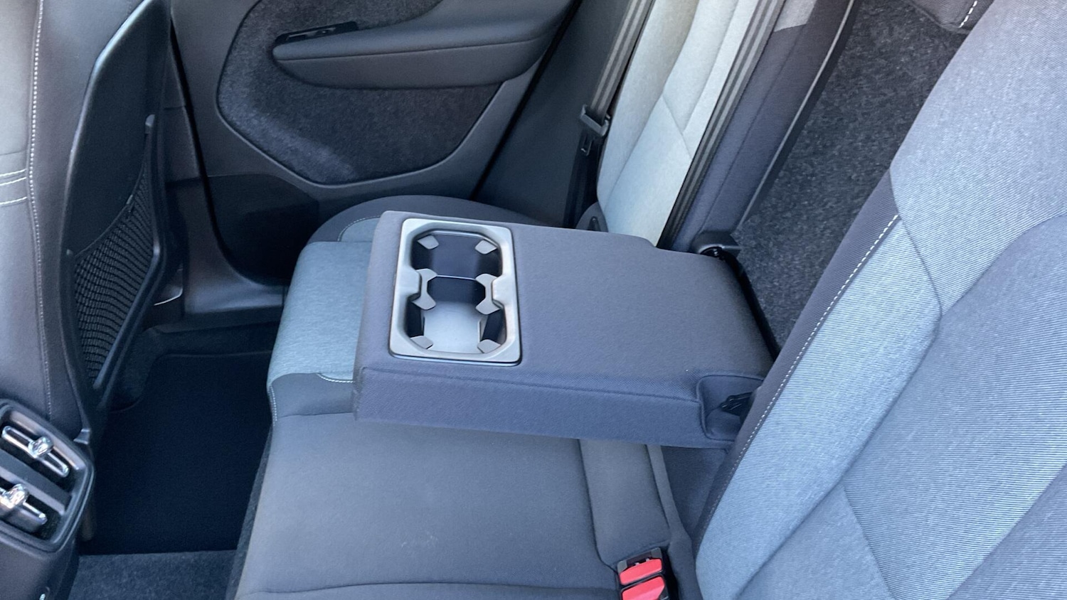 Used Volvo XC40 for sale - 76824200: Photo 35