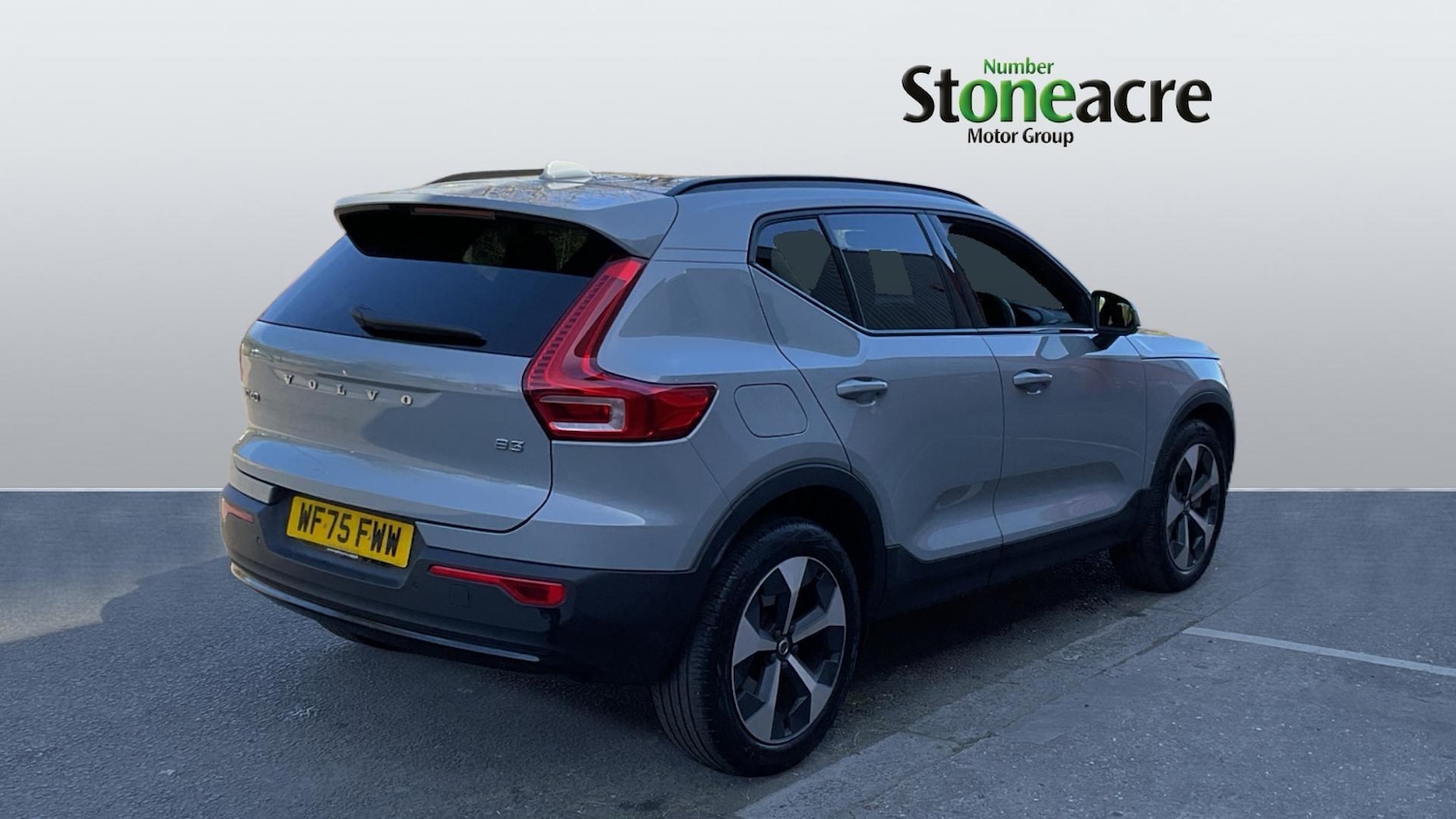 Used Volvo XC40 2025 for sale - 78157293: Photo 2
