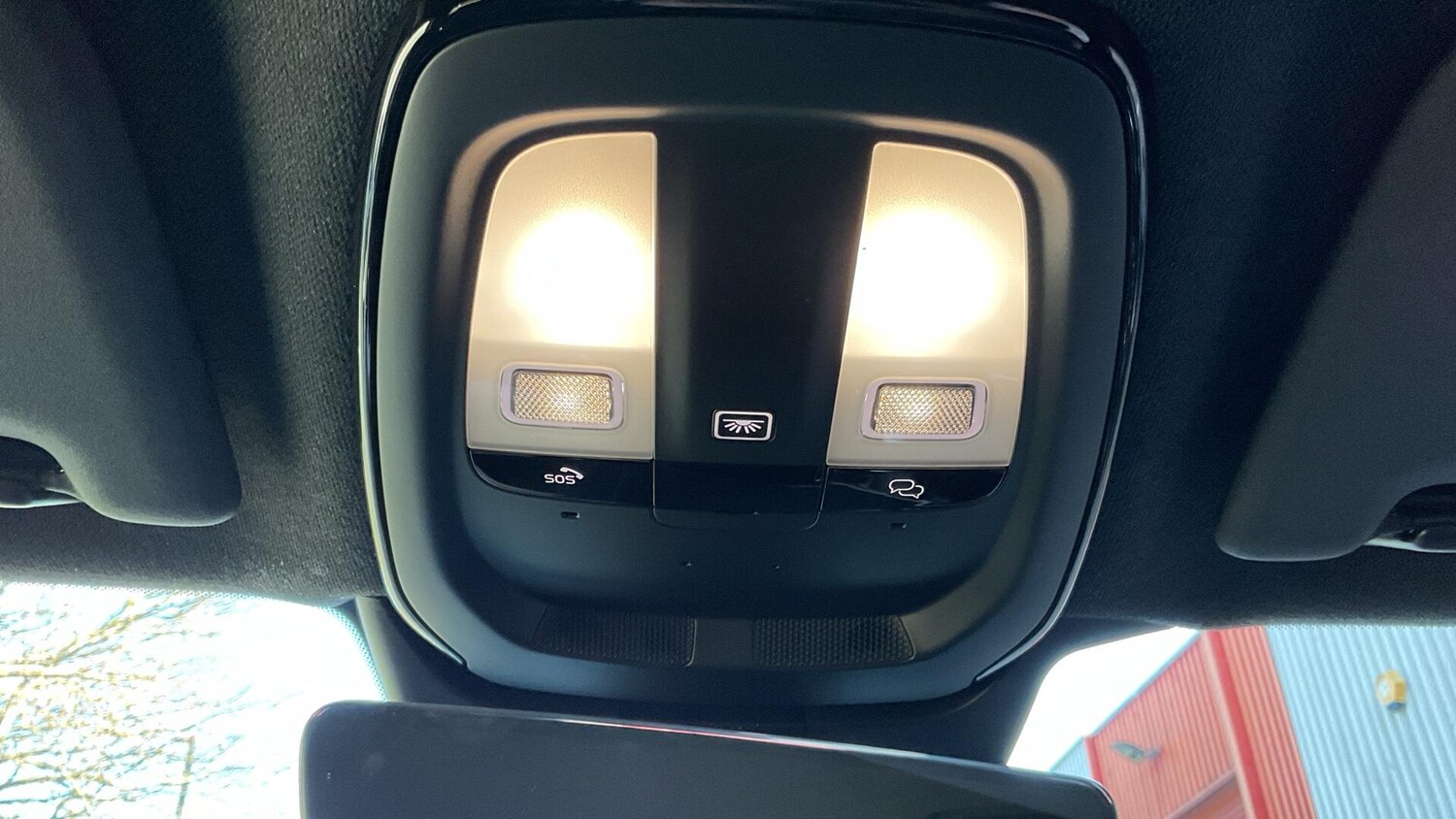 Used Volvo XC40 2025 for sale - 78157293: Photo 28