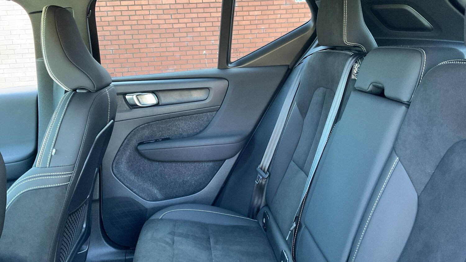 Used Volvo XC40 2025 for sale - 78157293: Photo 33