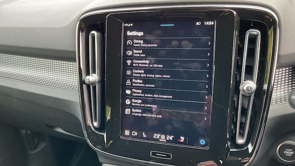 Used Volvo XC40 2024 for sale - 76296105: Photo 18