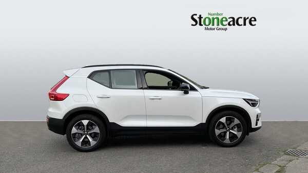Used Volvo XC40 2024 for sale - 76296105: Photo 4