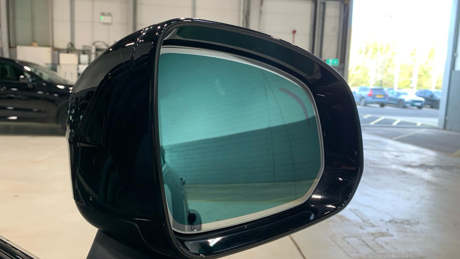 Used Volvo XC90 2025 for sale - 77598047: Photo 32