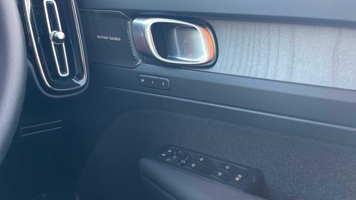 Used Volvo EC40 for sale - 77768636: Photo 11