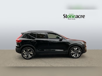 Used Volvo XC40 2025 for sale - 79248578: Photo