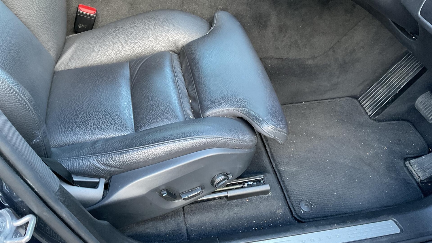 Used Volvo XC60 2023 for sale - 76072264: Photo 30