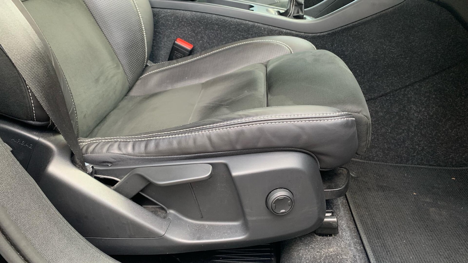 Used Volvo XC40 2020 for sale - 77254570: Photo 30