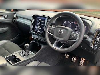 Used Volvo XC40 2020 for sale - 77254570: Photo