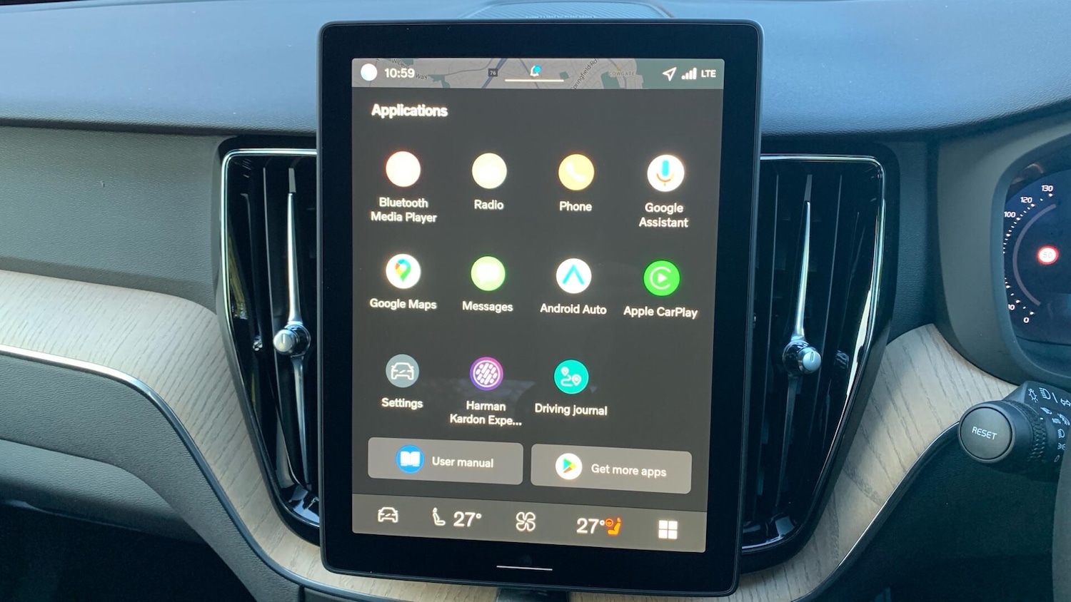 Used Volvo XC60 2025 for sale - 77230398: Photo 12