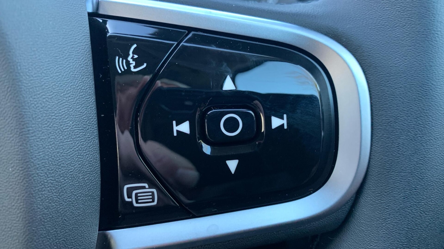 Used Volvo XC60 2025 for sale - 77230398: Photo 22