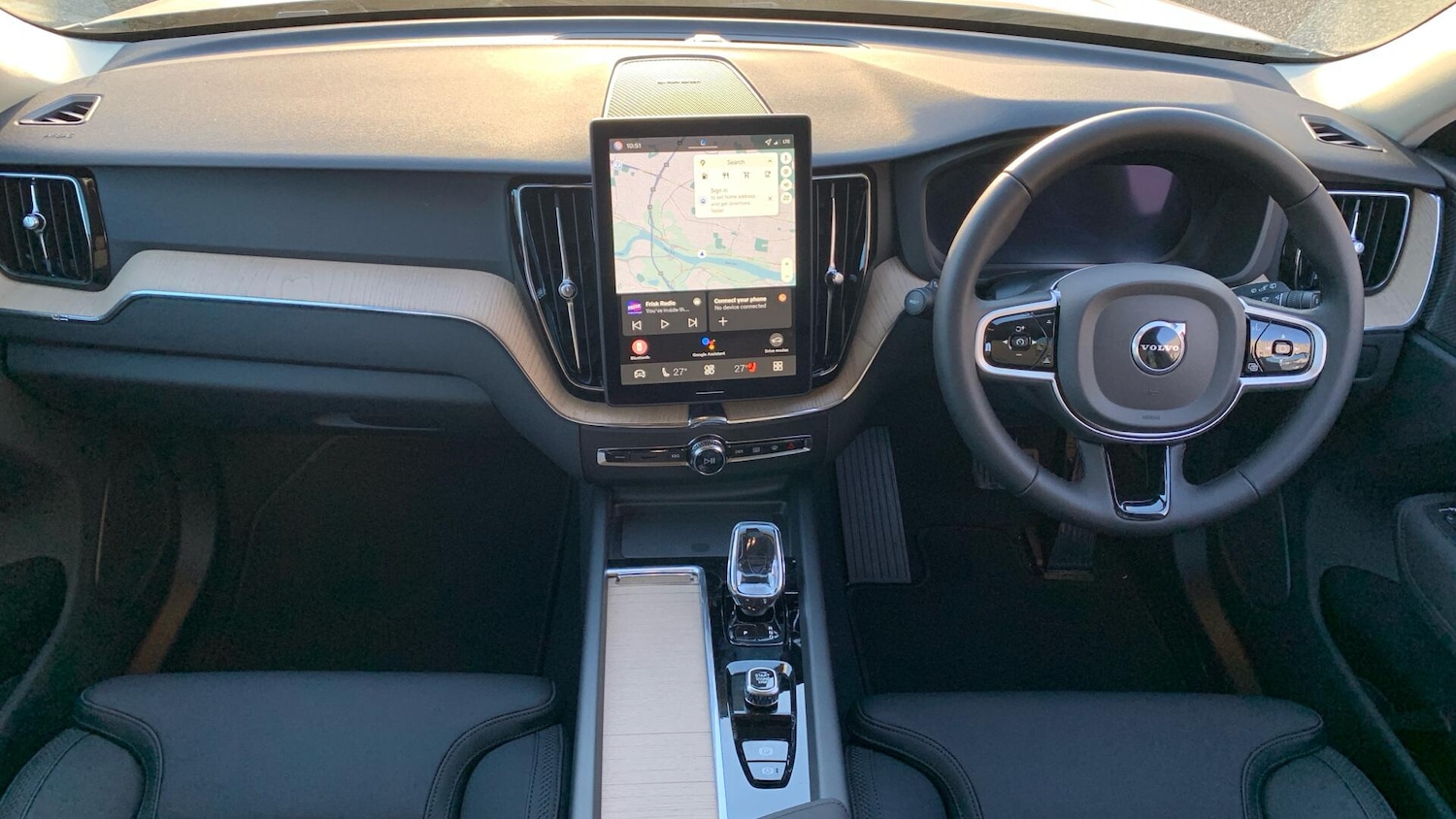Used Volvo XC60 2025 for sale - 77230398: Photo 5